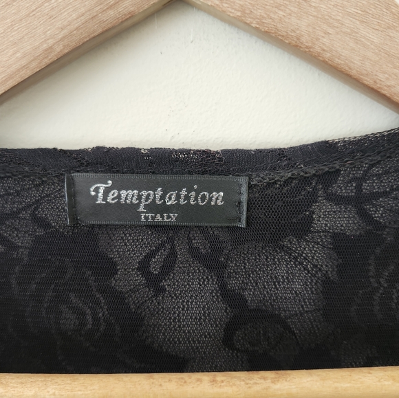 Whimdical Lace Flowy Blouse - Picture 8 of 9